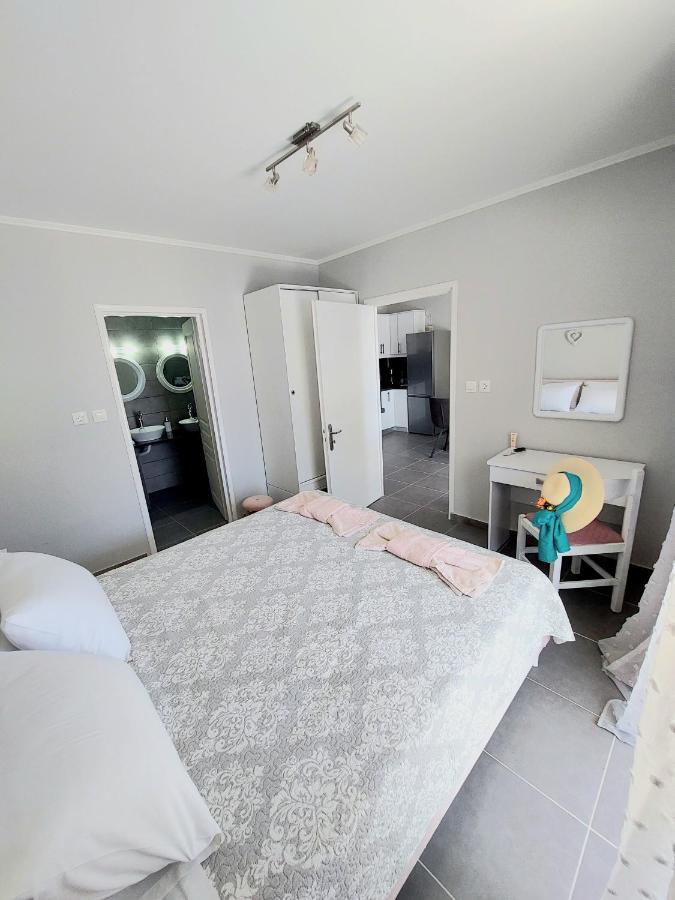 Villa Gardiki For2 *